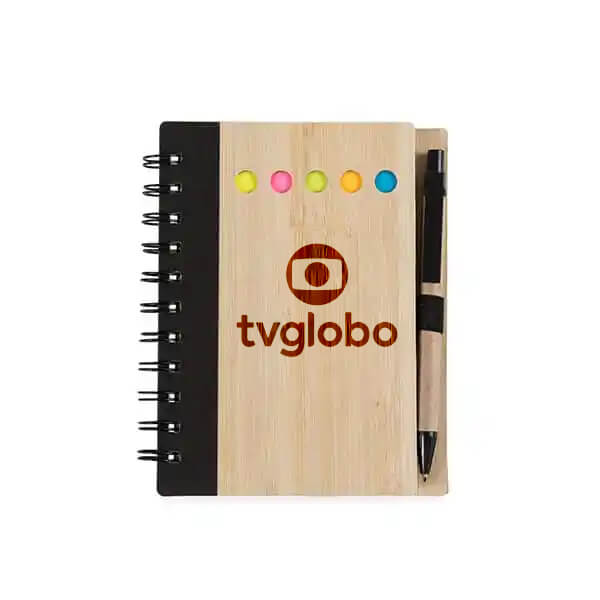 Bloco-de-Anotacoes-com-Capa-Feita-de-Bambu
