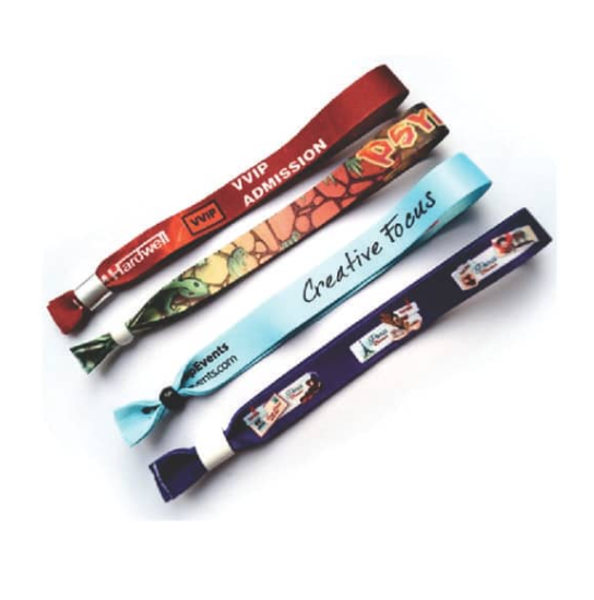 Bracelete com Forro de Tecido